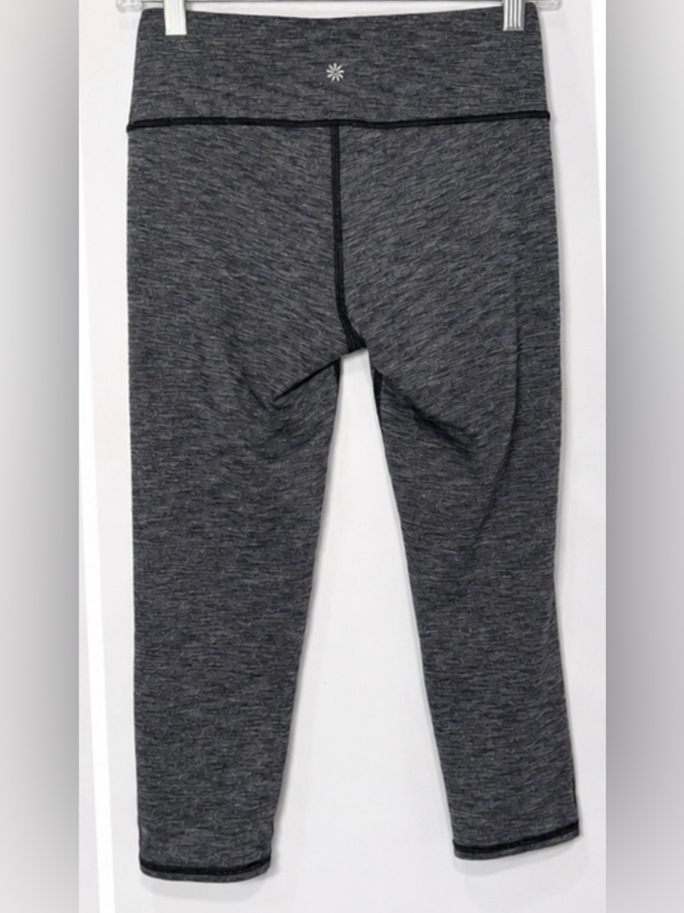 Athleta gray heather performance leggings. - Picture 3 of 7